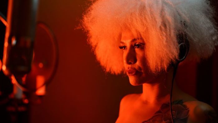 Lady Blackbird’s `Happy, Sad & Knowing’ Performance of “Angel Dream” by Tom Petty