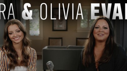 Olivia Evans and Sara Evans