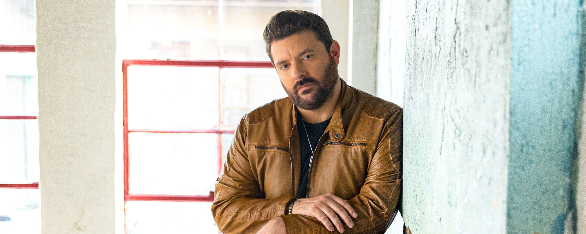 Chris Young: Porcelain Pigs, Country Comforts, and Famous Friends