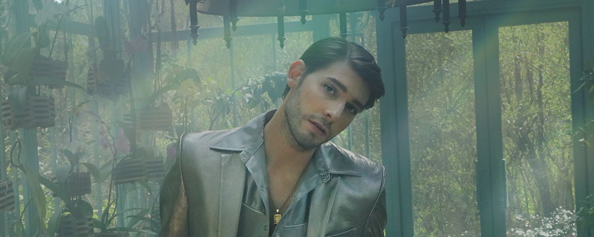 Hank Williams’ Grandson Sam Williams Hopes to Break Toxic Patterns with ‘Glasshouse Children’ LP— A New Kind of Family Tradition