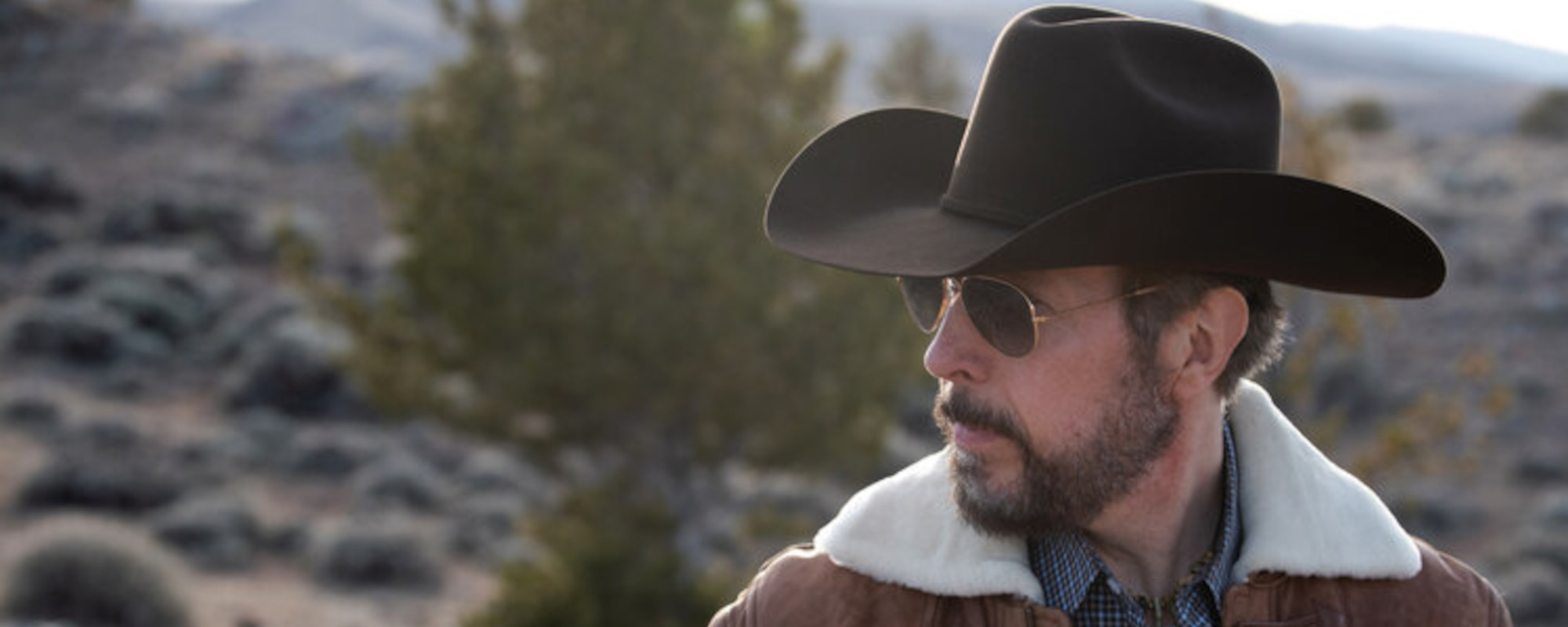 Skip Ewing Serves Up Seasonal Cheer with ‘Skip Ewing—Christmas’