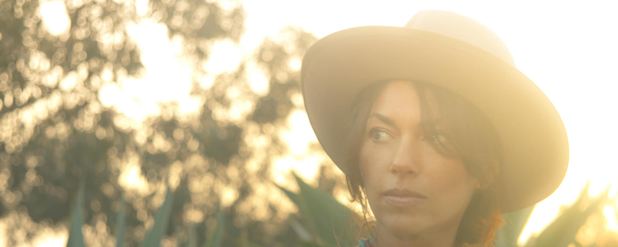 Review: Susanna Hoffs Shares Some Classic Covers