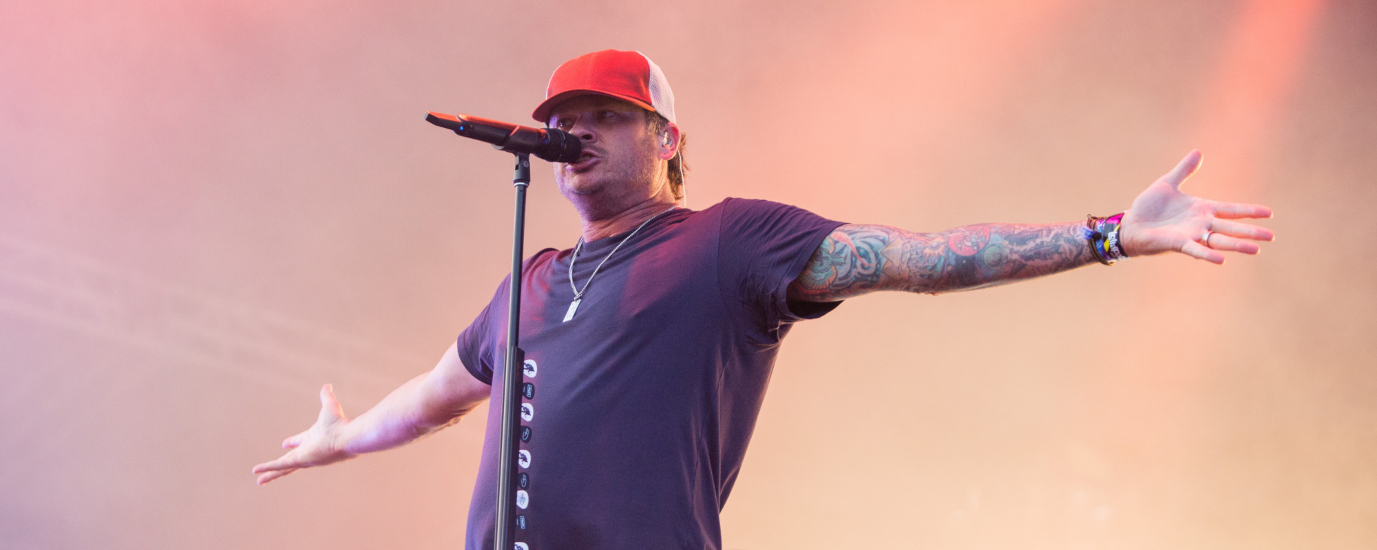 Tom Delonge blink 182