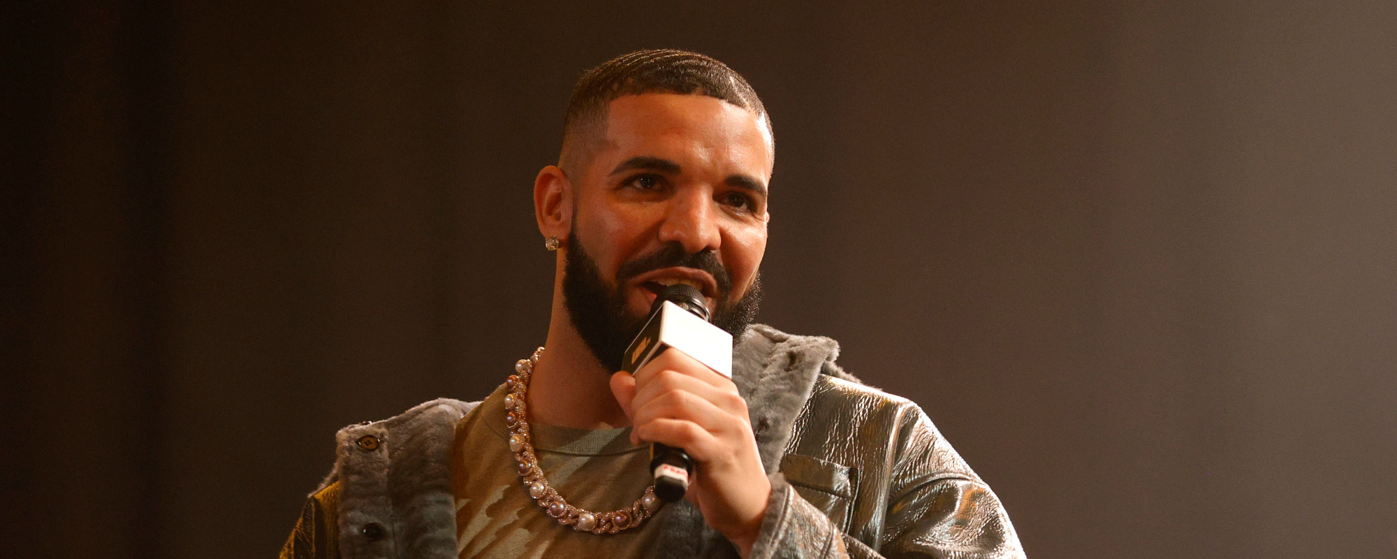 Drake Adds More Dates to His 2023 It’s All a Blur Tour