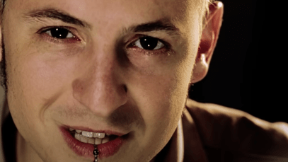 Chester Bennington of Linkin Park performing "In The End.'