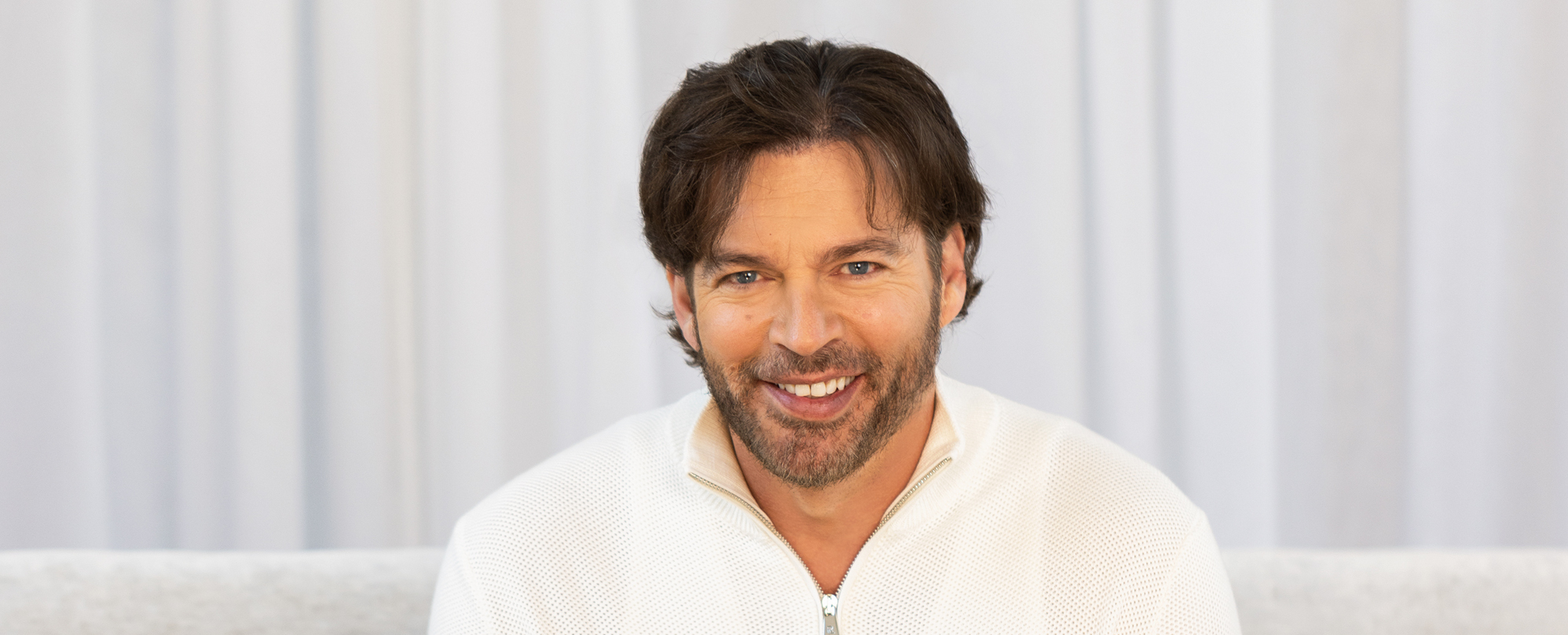 Harry Connick Jr. Brings Christmas on Tour, Announces New Holiday Album
