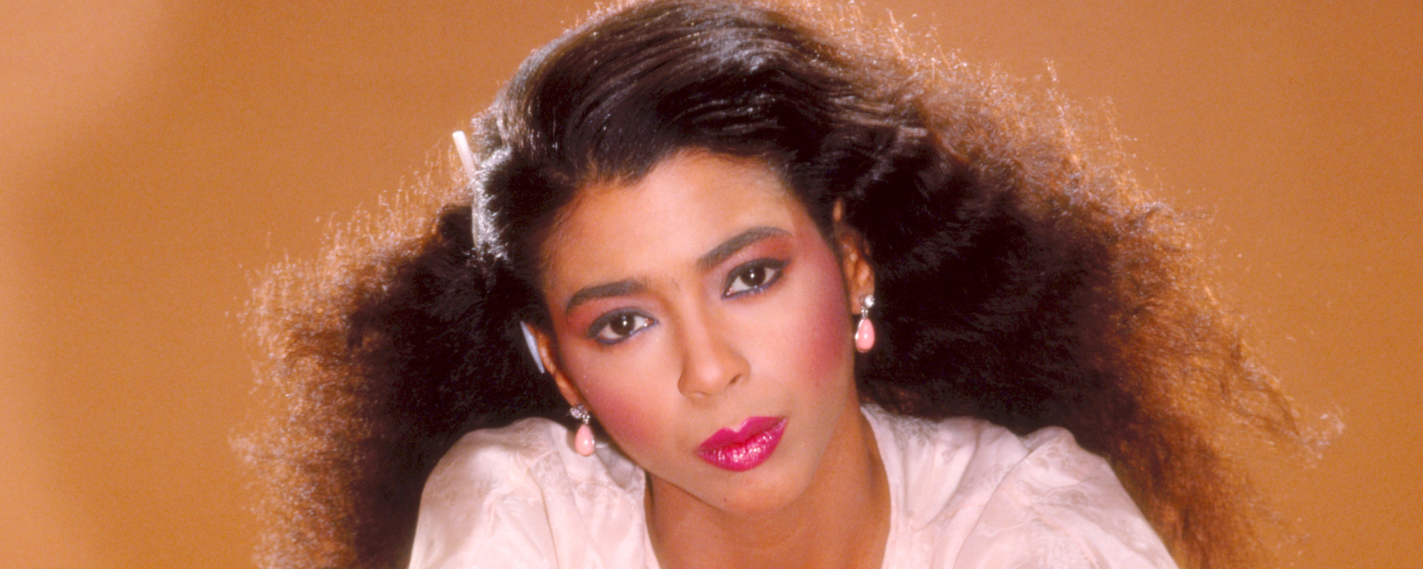 3 Songs You Would Definitely Listen to if You Were a Lovestruck Teenager in the 80s