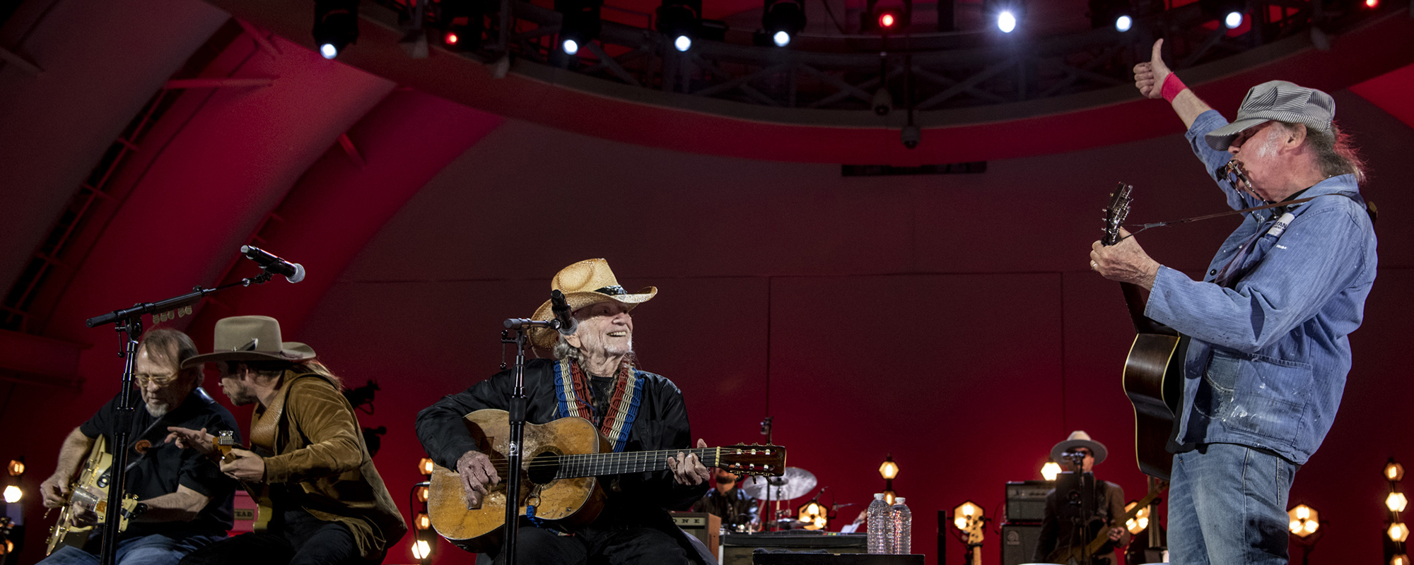 Neil Young, Stephen Stills, Snoop Dogg & More: Highlights From Night 1 of Willie Nelson’s 90th Birthday 
