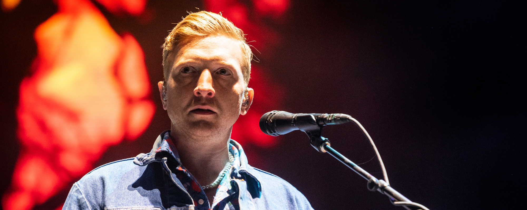 Tyler Childers to Trot the Globe on 2024 Mule Pull Tour