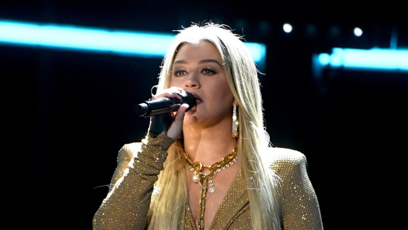 Kelly Clarkson