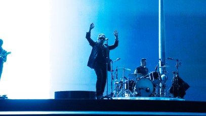U2