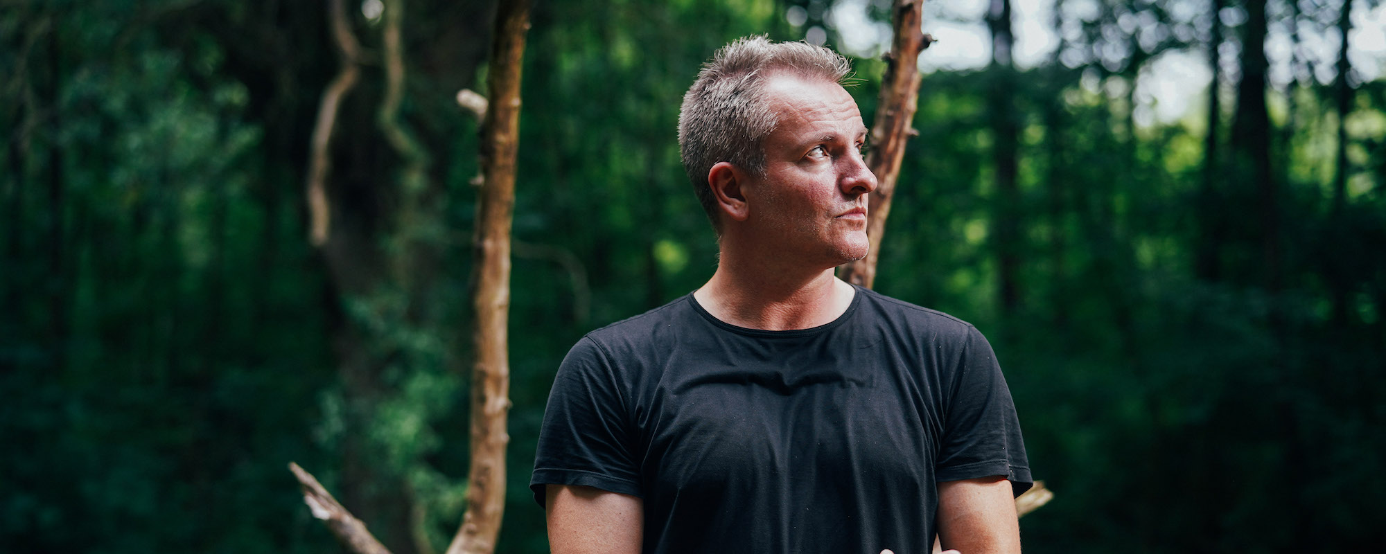 Joe Sumner Laces Love, Light, and Family Ties on Solo Debut ‘Sunshine In the Night’
