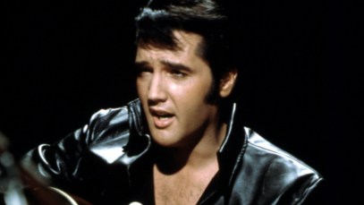 Elvis Presley Once Asked for a Guitar Lesson From This Country Icon