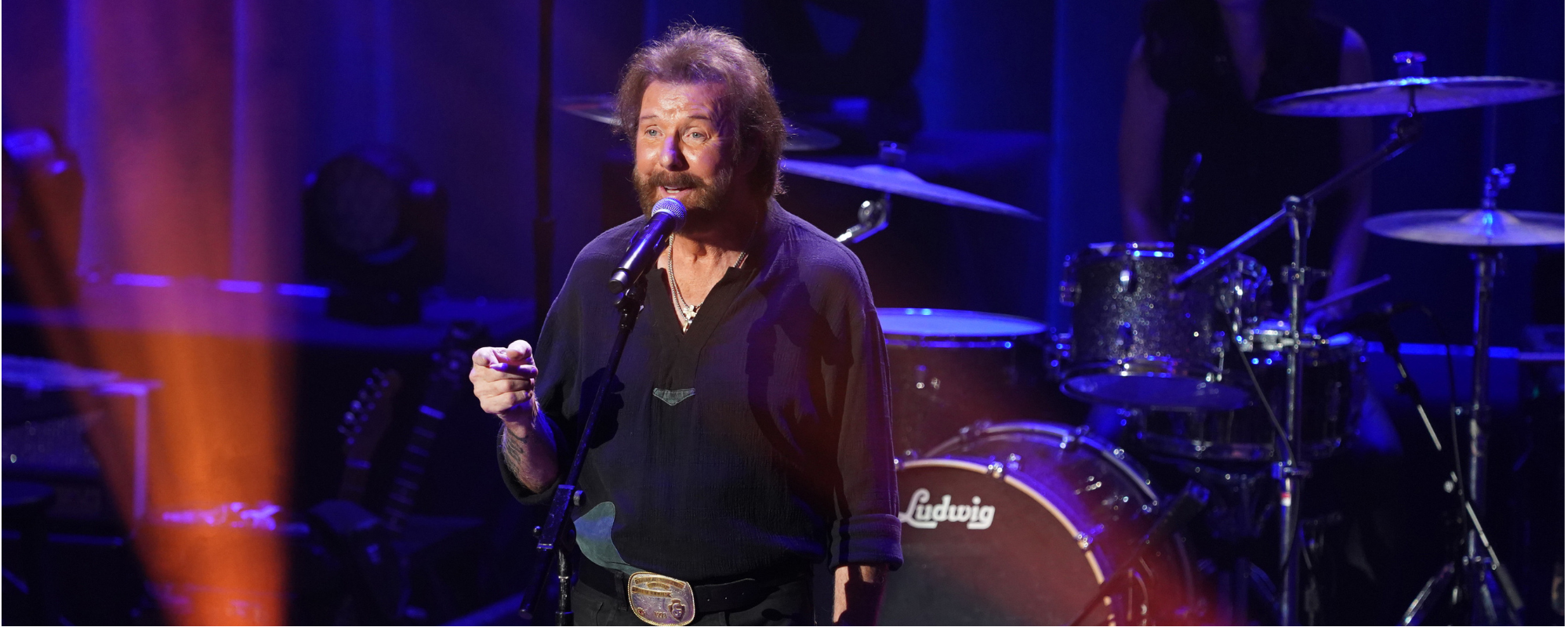 Exclusive: Ronnie Dunn Says Garth Brooks Named His Next Album