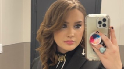 the-voice-16-year-old-phenom-ruby-leigh-dazzles-with-cover-of-john-denvers-country-roads
