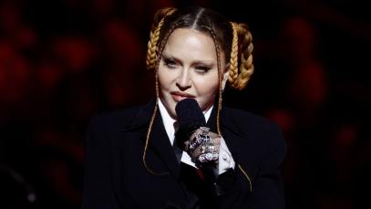 Madonna to remove Luther Vandross image from AIDS tribute