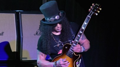 Slash Teases Plans to Announce New Blues-Themed Solo Album