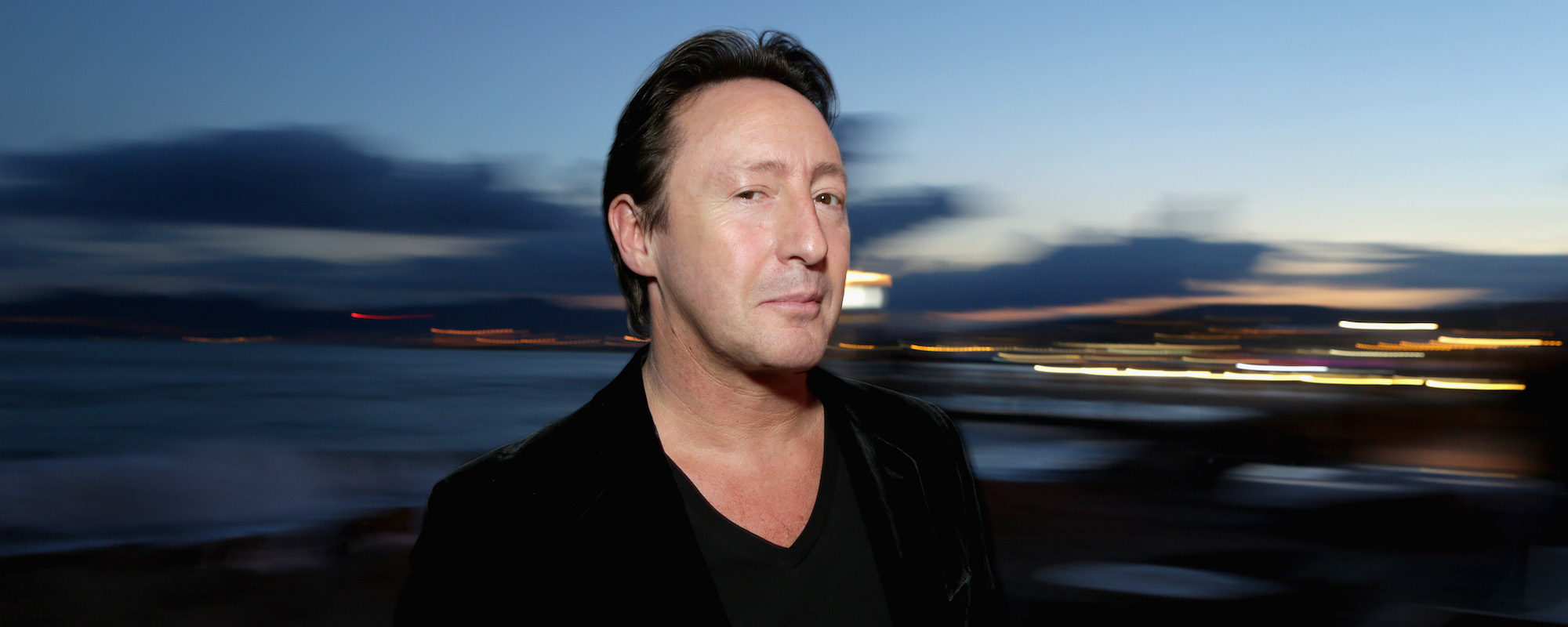 Exclusive: Julian Lennon Releases “Raw, Pulsing” Lo-Fi Version of 2022 Single “Every Little Moment”