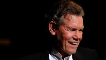 Randy Travis shared the stage with Lainey Wilson in Oklahoma