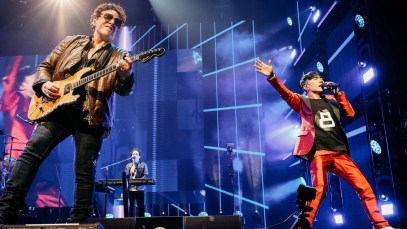 Journey’s Neal Schon Hints That the Band Could Be Planning a Las Vegas Residency at Sphere