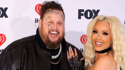 Bunnie Xo Shares Shares Hilarious Video After Jelly Roll’s Plane Had To Make an Emergency Landing