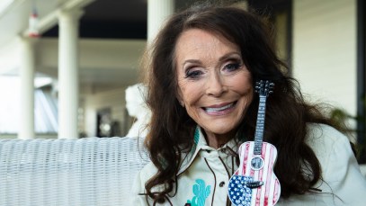 Loretta Lynn’s Son Ernest Seeking New Kidney After Undergoing Critical Surgery