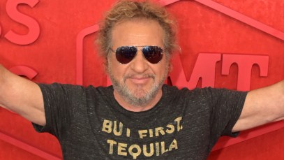 Sammy Hagar Remembers Touring With Van Halen While Suffering From Broken Tailbone