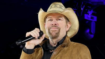 CMT Music Awards Set to Honor Toby Keith With Special Tribute Featuring Lainey Wilson and More