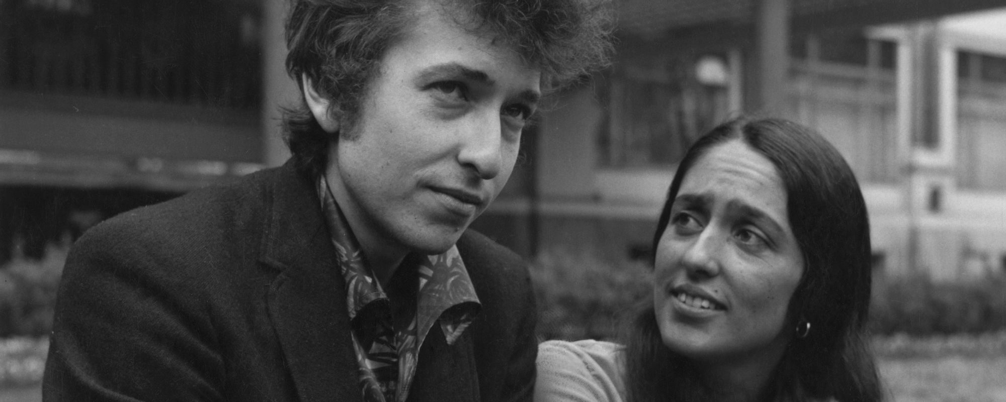 Joan Baez looks at Bob Dylan