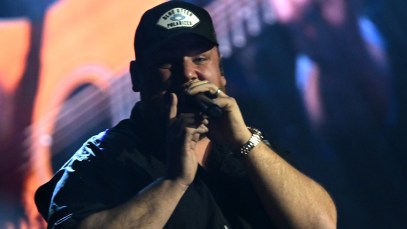 Luke Combs Calls Performance With Tracy Chapman One of the Top Moments in His Career