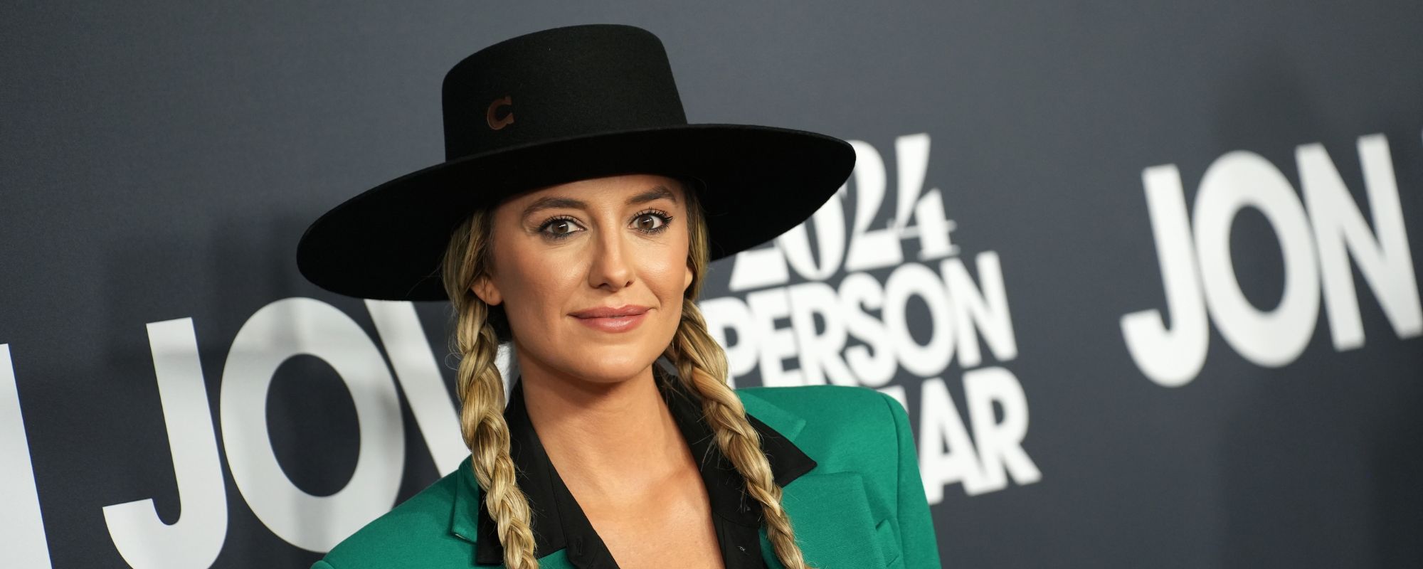 Lainey Wilson Has an Unexpected Connection to This Country Music Legend