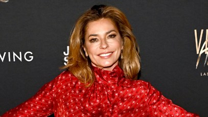 Shania Twain Has Hilarious Mishap During Las Vegas Show