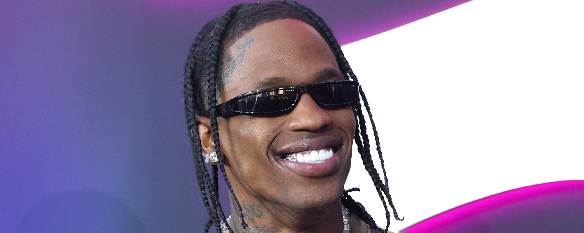 Superstar Rapper Travis Scott Tweets “LOL” After Being Arrested in Miami 