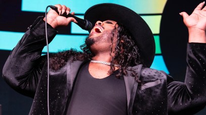 ‘The Voice’ Winner Asher HaVon Delivers a Mesmerizing “Purple Rain” Cover in Prince’s Home City