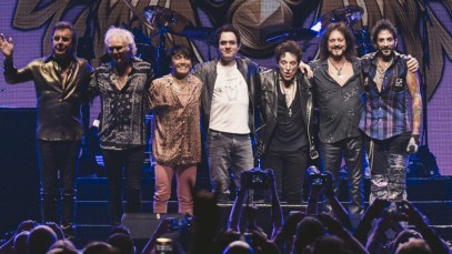 Journey’s Jonathan Cain Reveals That the Band Has a Brand-New Song That’s a Tribute to Their Fans