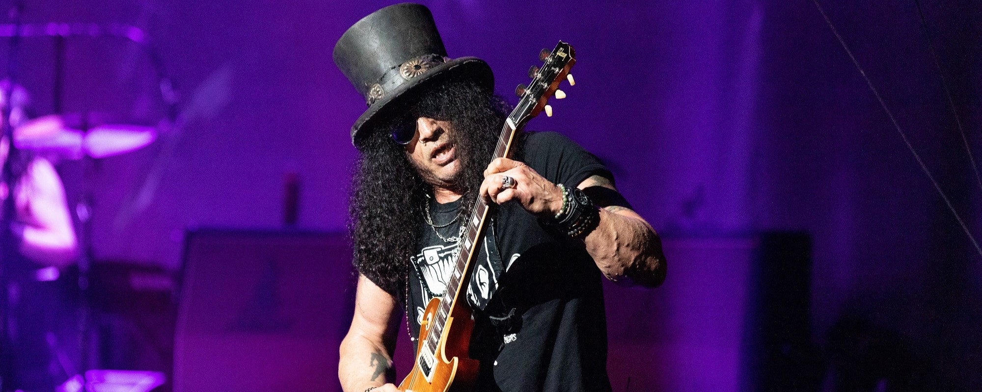 Slash Mourns the Death of Stepdaughter; Cancels Four Dates on His S.E.R.P.E.N.T. Festival Tour