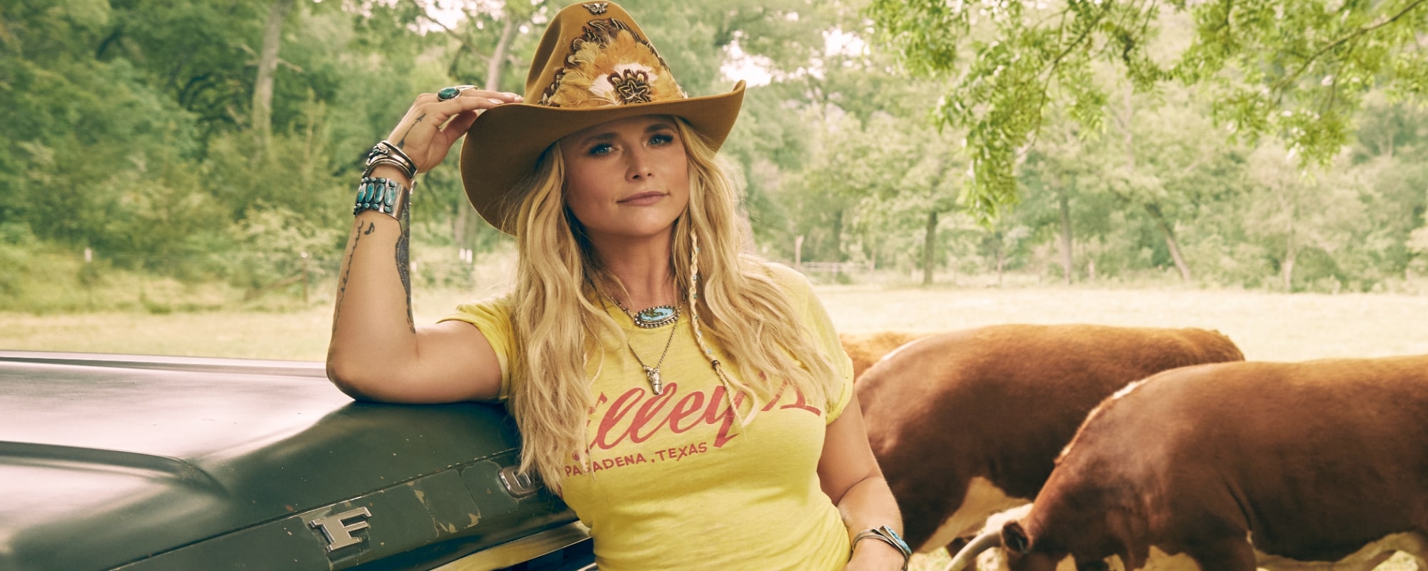 Miranda Lambert press photo