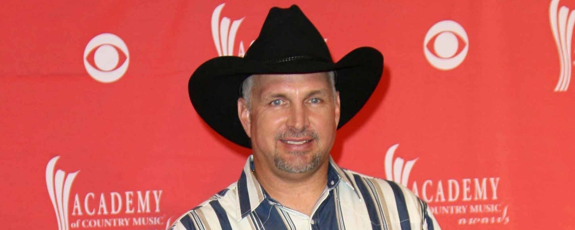 Garth Brooks recently had an eye-opening conversation with Luke Combs about Randy Travis