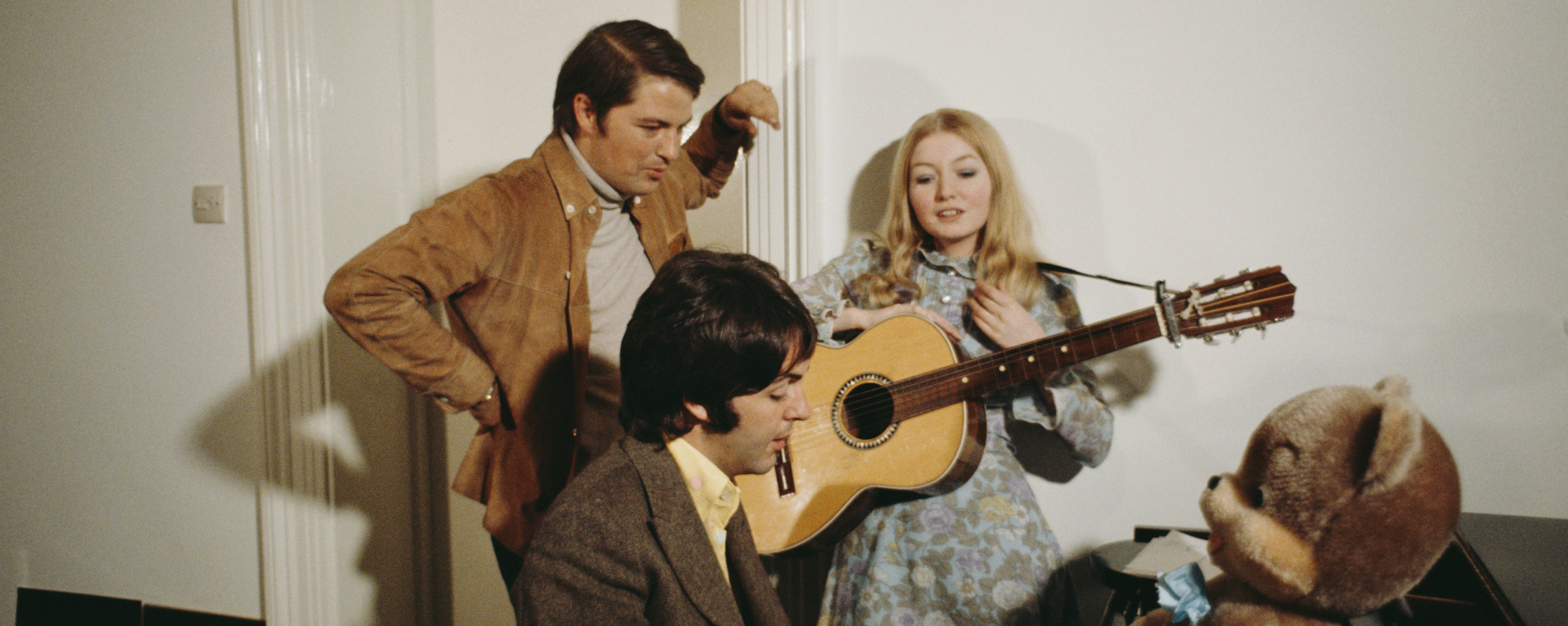 The Mary Hopkin Classic That Received a Big Assist from Paul McCartney
