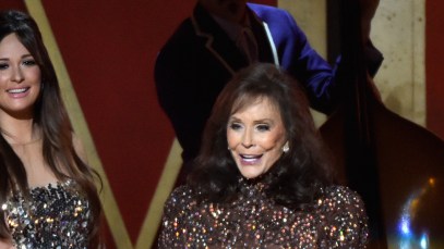 Throwback to When Kacey Musgraves Performed "You’re Lookin’ at Country" With Loretta Lynn