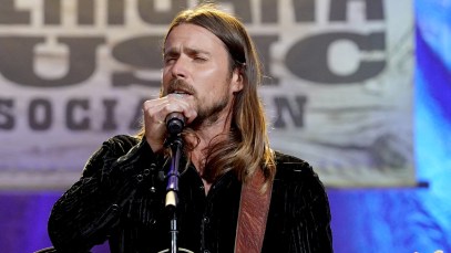 Lukas Nelson Names His Favorite Songwriter Before Covering "Angel Flying Too Close to the Ground"