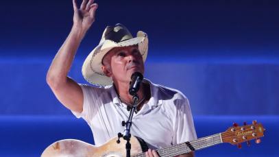 Kenny Chesney and Zac Brown honored Jimmy Buffett in a recent show