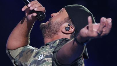 Luke Bryan Brings Social Media To Tears With Emotional "Should've Been a Cowboy" Cover at Toby Keith Tribute Concert