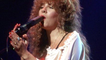 Stevie Nicks performing