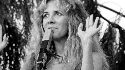 Stevie Nicks performing
