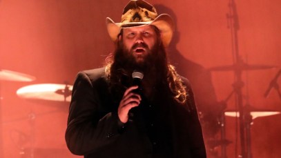 Watch Chris Stapleton Make Garth Brooks Cry With “Shameless” Cover of a Classic Billy Joel Original