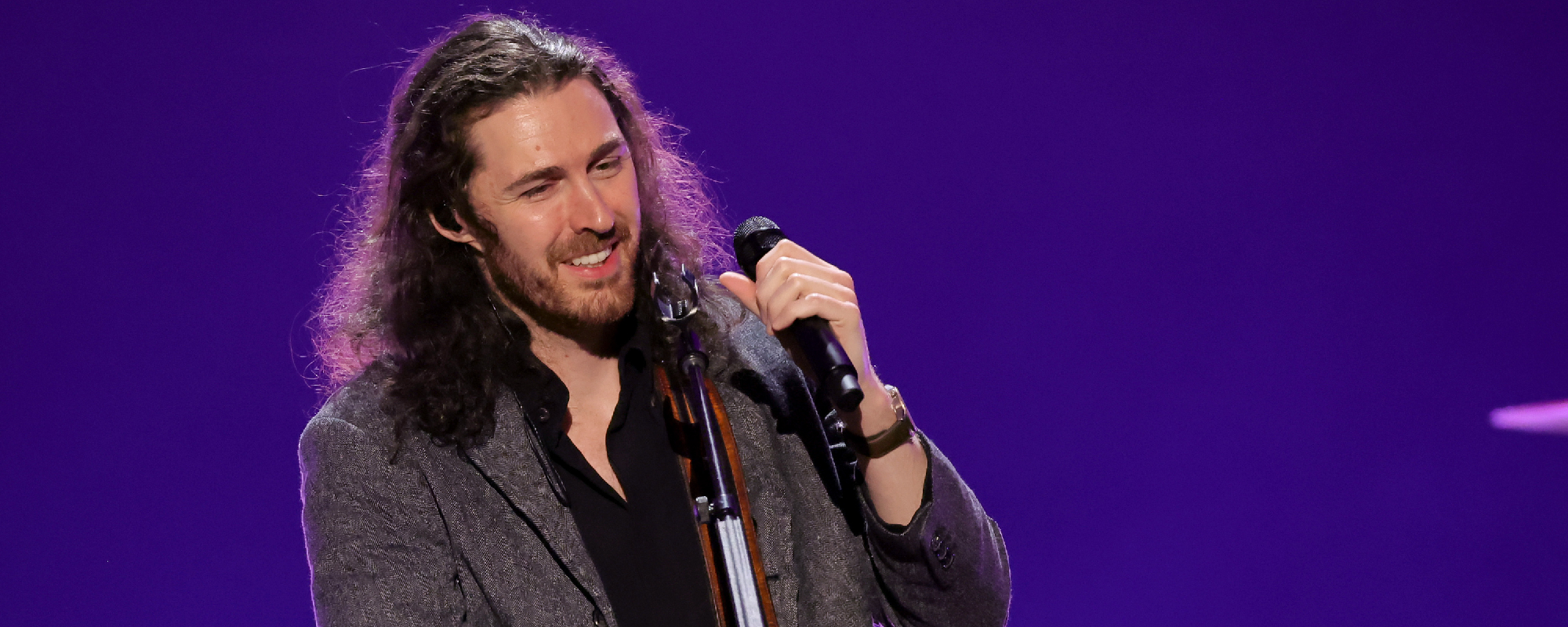 Pilgrimage Music Festivals Welcomed Hozier to the Stage for Special Performance Despite Ongoing Rain