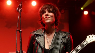 Lzzy Hale Sparks Linkin Park Vocalist Rumors as She Covered "Crawling"
