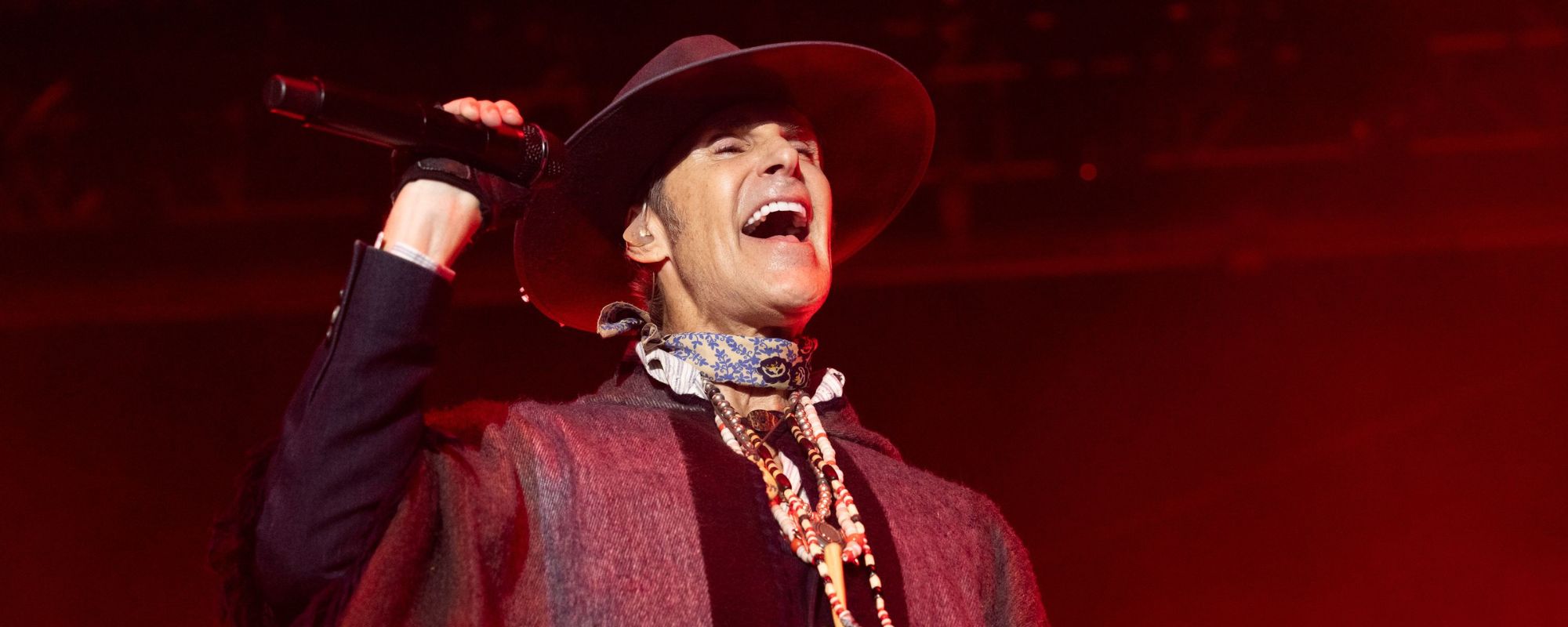 Perry Farrell Takes "Full Accountability" For "Inexcusable Behavior" Following Onstage Fight With Dave Navarro