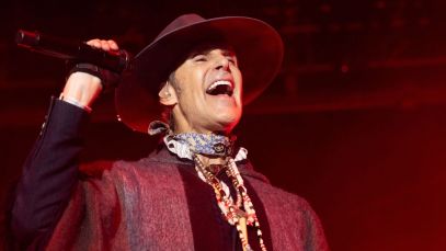 Perry Farrell Takes "Full Accountability" For "Inexcusable Behavior" Following Onstage Fight With Dave Navarro